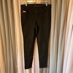 Basic Editions Black Skinny Jeggings Size M